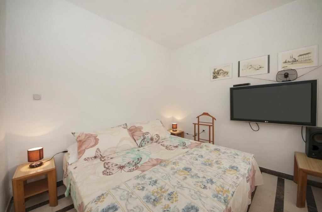 Apartments Kalajzic Pucisca Eksteriør bilde