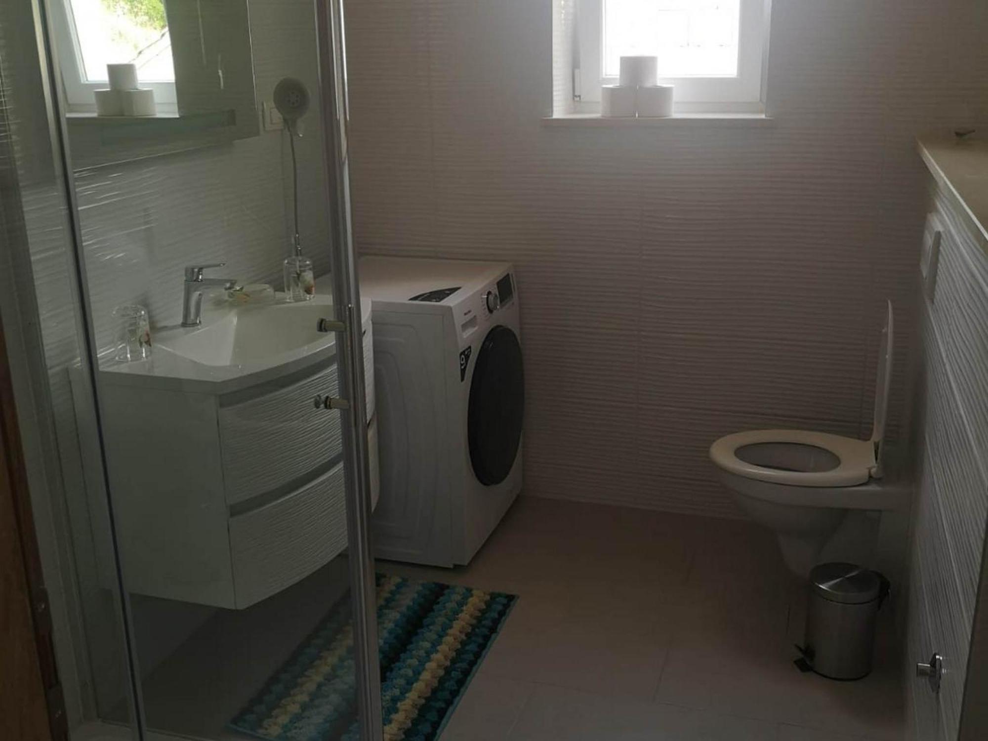 Apartments Kalajzic Pucisca Rom bilde