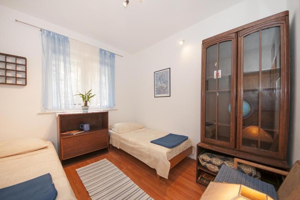Apartments Kalajzic Pucisca Rom bilde