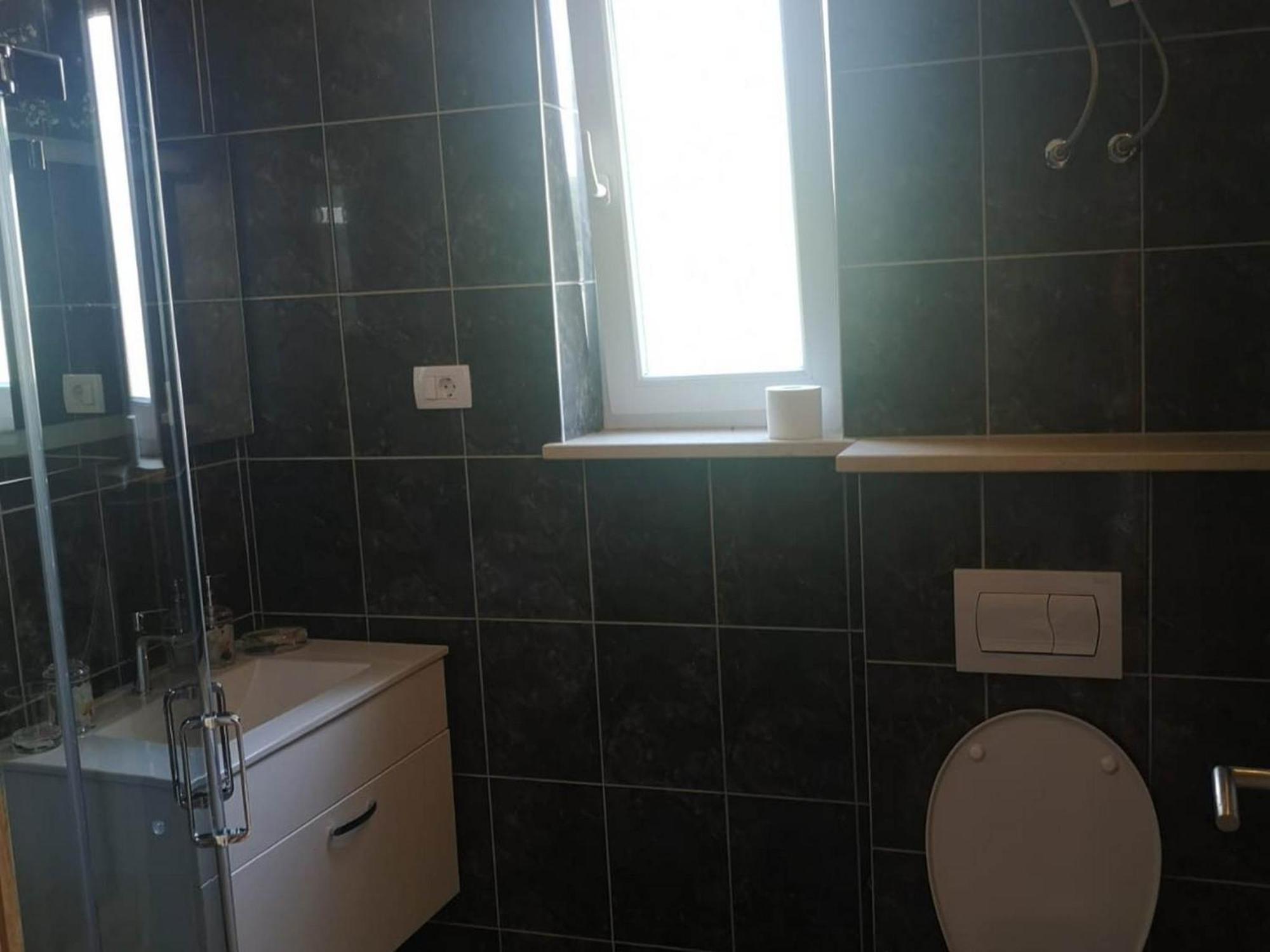 Apartments Kalajzic Pucisca Rom bilde